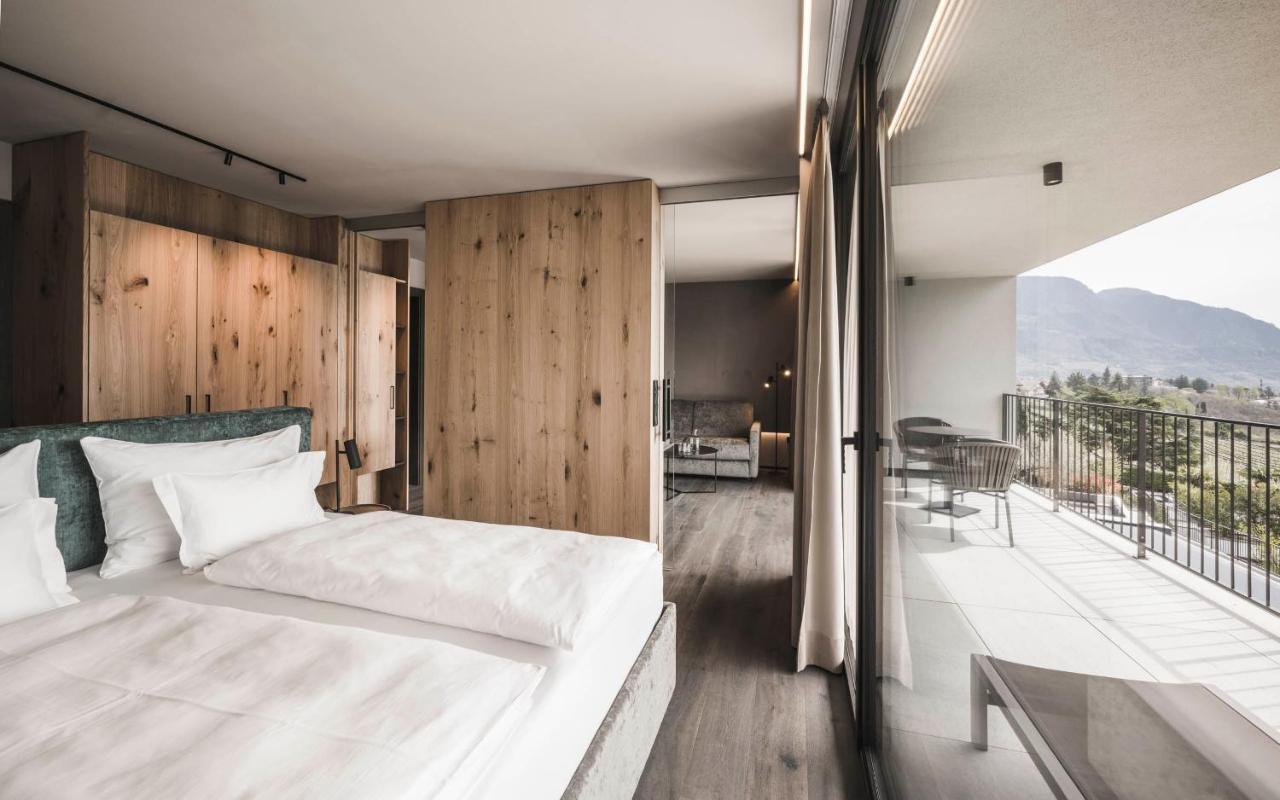 Somvita Suites Тироло Экстерьер фото